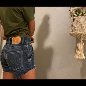 Women’s Levi Shorts